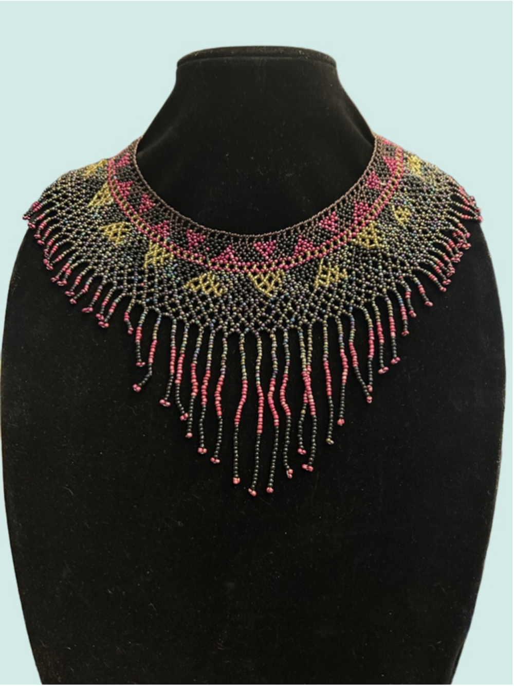 Women's amazing Beaded Collar Necklace 14” Black Pink